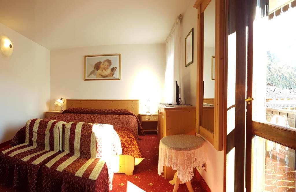 Villa Elena B&B Hotel 圣马蒂诺-迪卡斯特罗扎 外观 照片