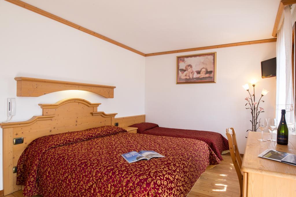 Villa Elena B&B Hotel 圣马蒂诺-迪卡斯特罗扎 外观 照片